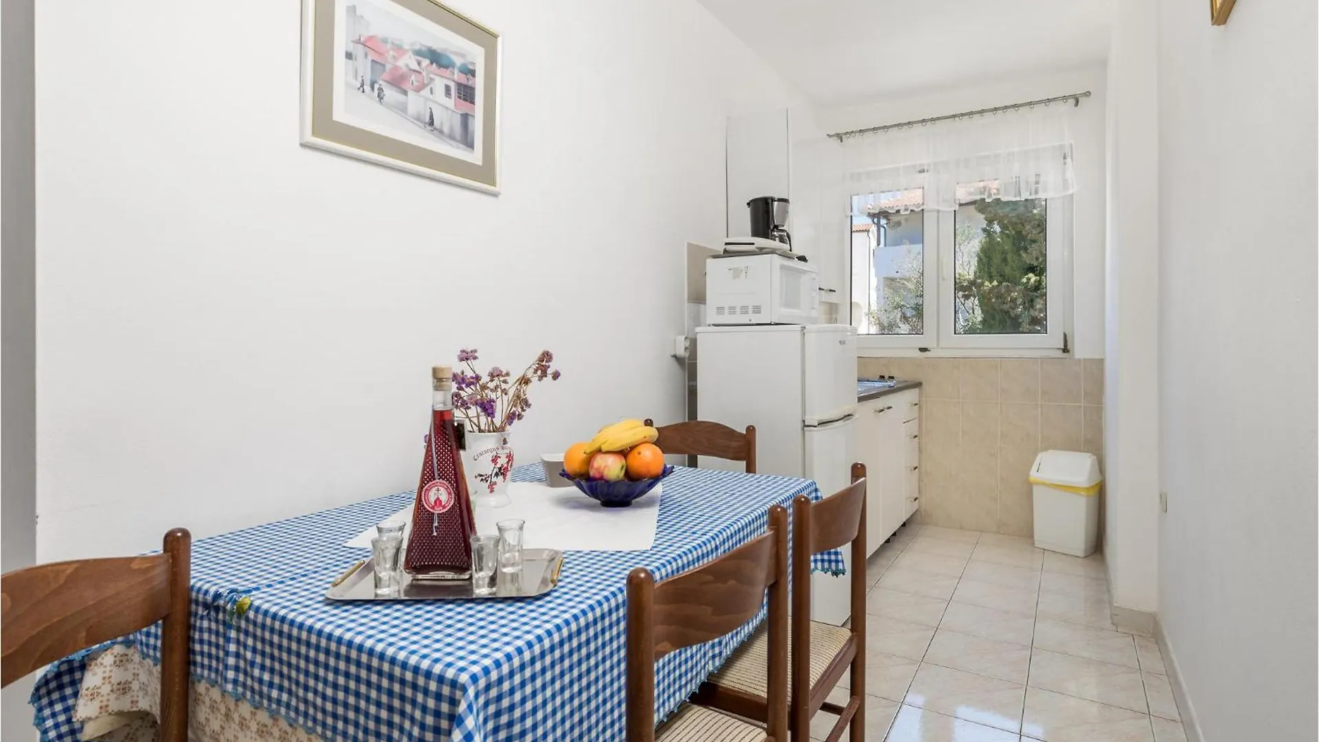2 Bedroom Awesome Apartment In Rab Barbat na Rabu 0*,