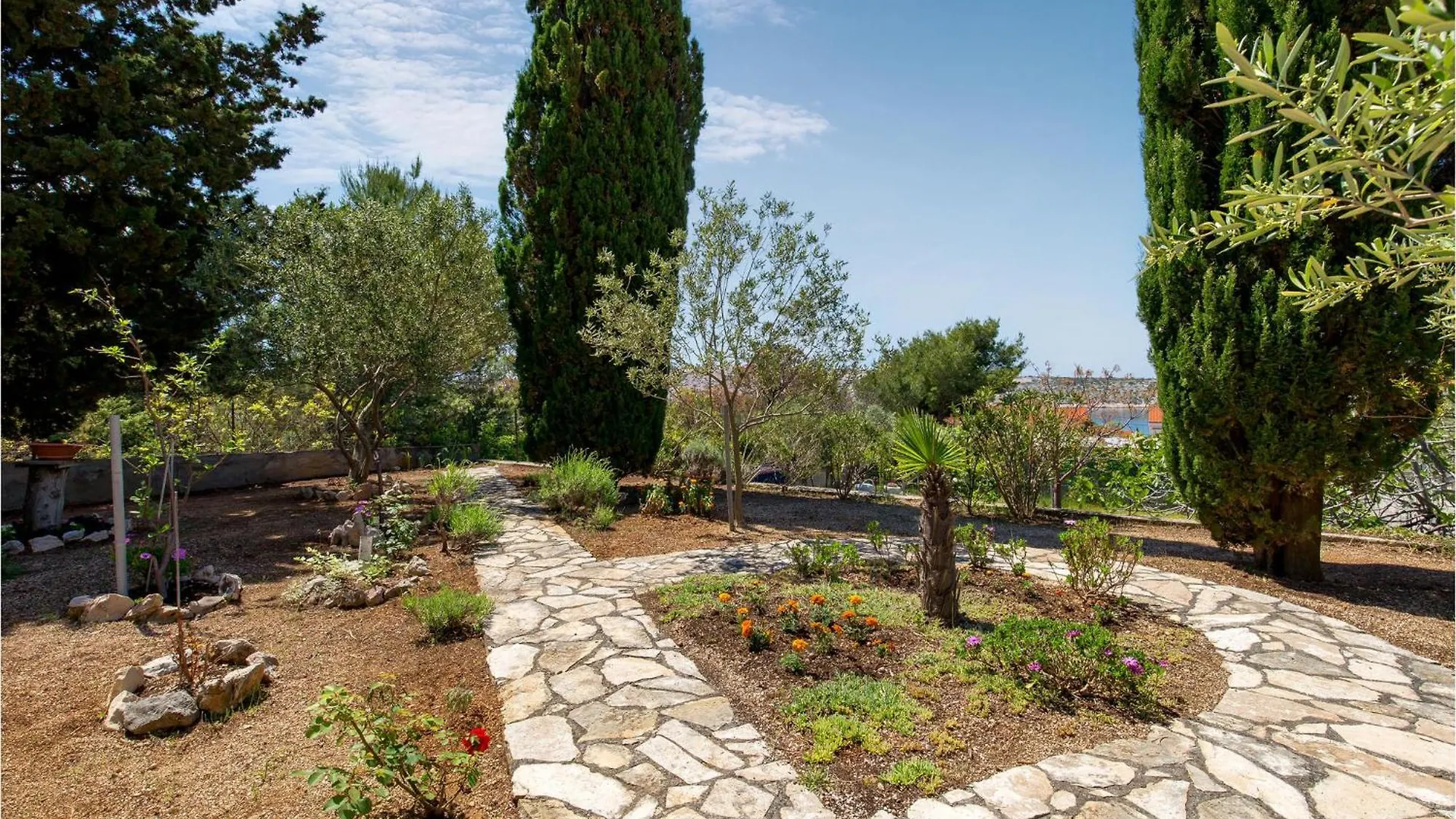 2 Bedroom Awesome Apartment In Rab Barbat na Rabu